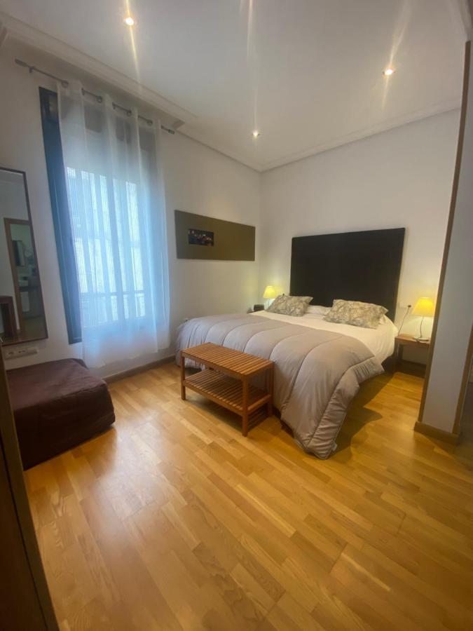 Apartamentos Caces מראה חיצוני תמונה