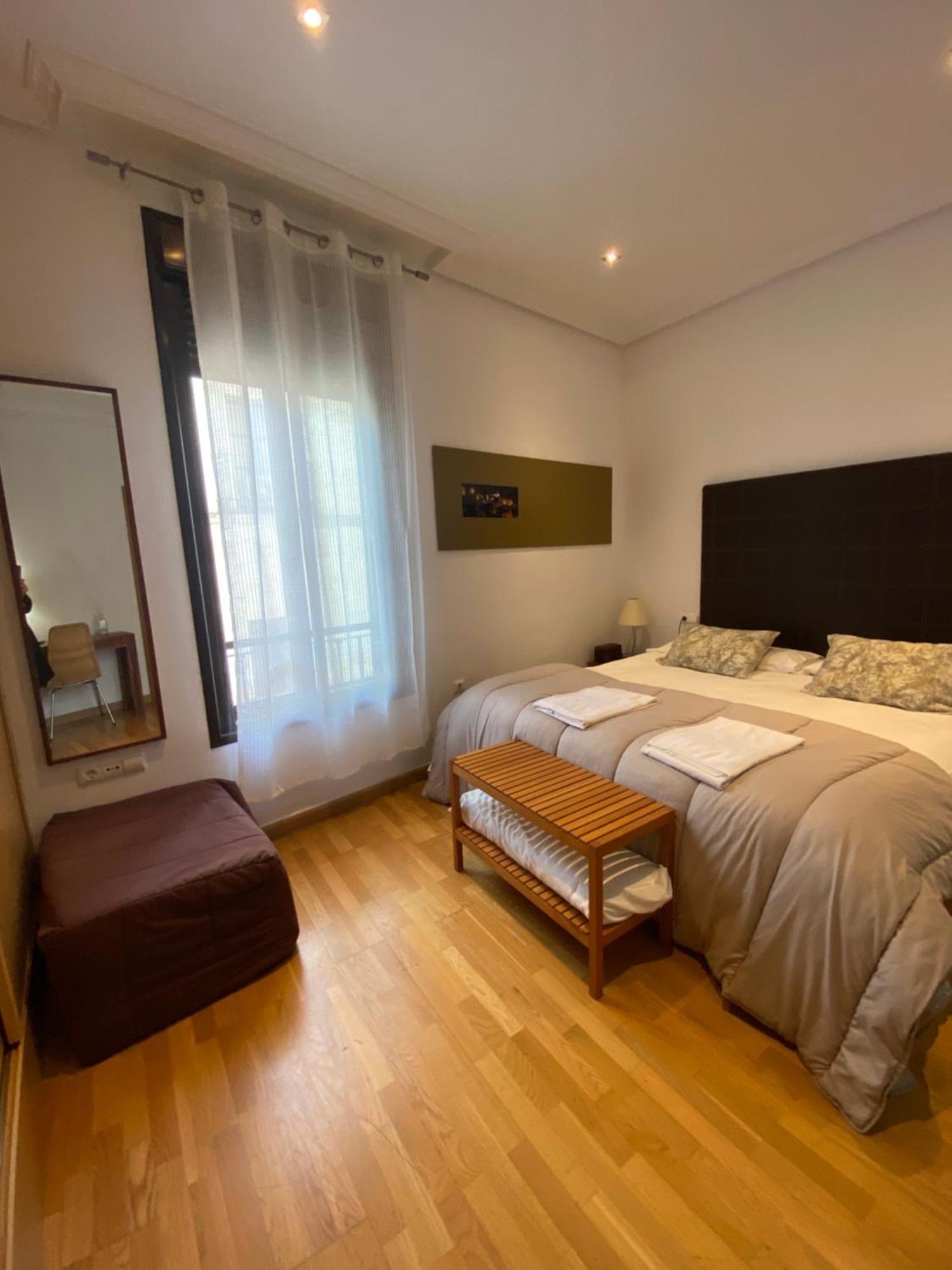 Apartamentos Caces מראה חיצוני תמונה